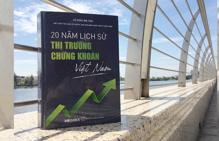 Review sách 20 Năm Lịch Sử Thị Trường Chứng Khoán Việt Nam