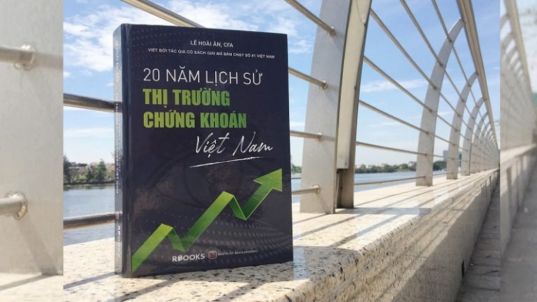 Review sách 20 Năm Lịch Sử Thị Trường Chứng Khoán Việt Nam