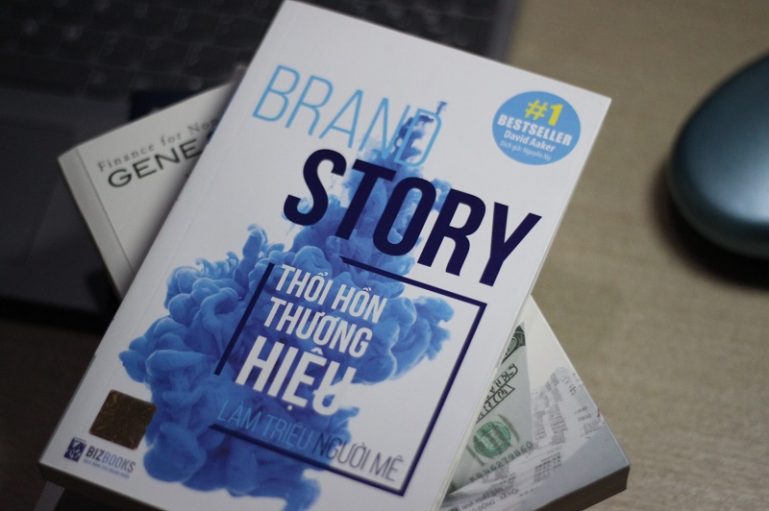 Review sách Brand Story - Thổi Hồn Thương Hiệu Làm Triệu Người Mê