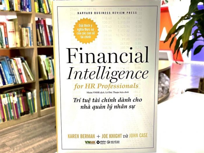Review sách Trí Tuệ Tài Chính Dành Cho Nhà Quản Lý Nhân Sự - Financial Intelligence