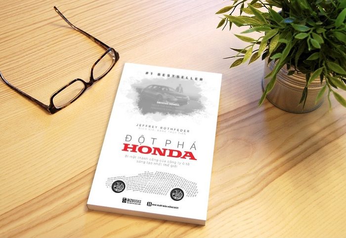 Review sách Đột Phá Honda - Bí Mật Thành Công Của Công Ty Xe Sáng Tạo Nhất Thế Giới