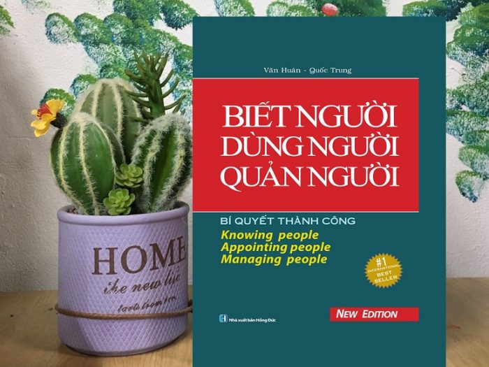 Review sách Biết Người Dùng Người Quản Người