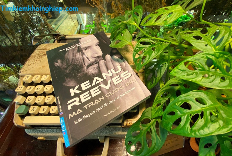 Review sách Ma Trận Cuộc Đời Keanu Reeves